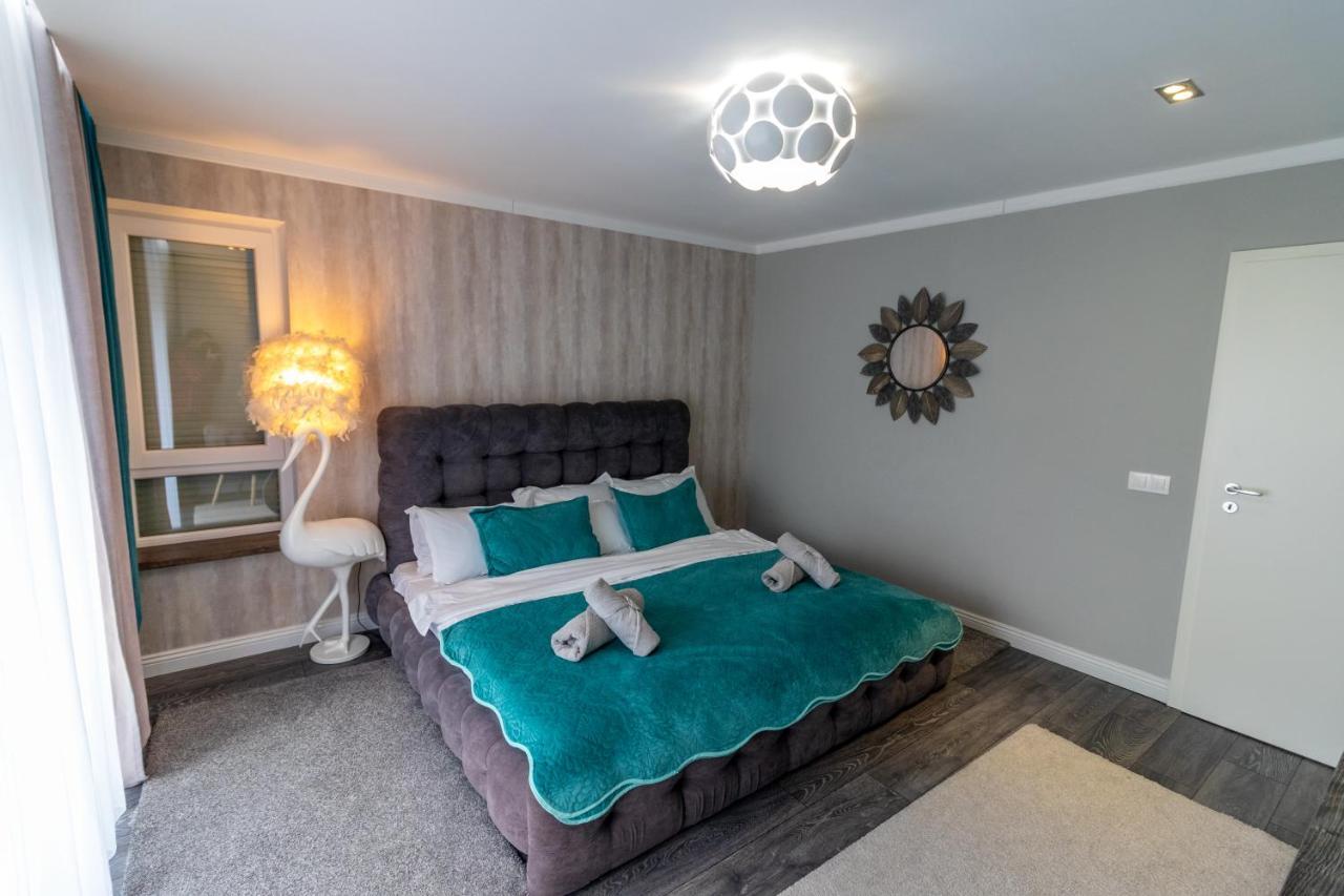 Tampa View Premium Apartment Brasov Luaran gambar